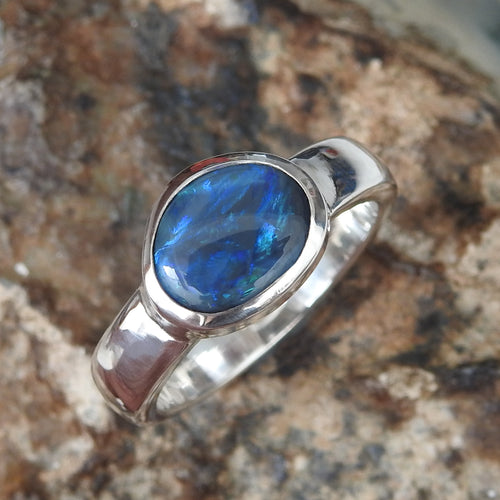 AUSTRALIAN BLACK OPAL RING