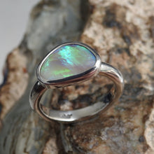 Load image into Gallery viewer, AUSTRALIAN OPAL