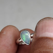 Load image into Gallery viewer, AUSTRALIAN OPAL RING