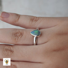 Load image into Gallery viewer, AUSTRALIAN OPAL