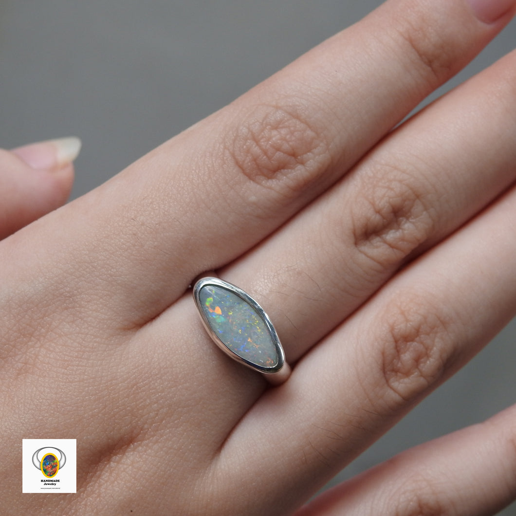 AUSTRALIAN OPAL RING